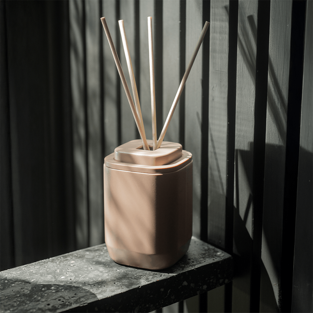 VR. DAA400MRAF DIFFUSEUR D'AMBIANCE AURA COL MARRON -OU