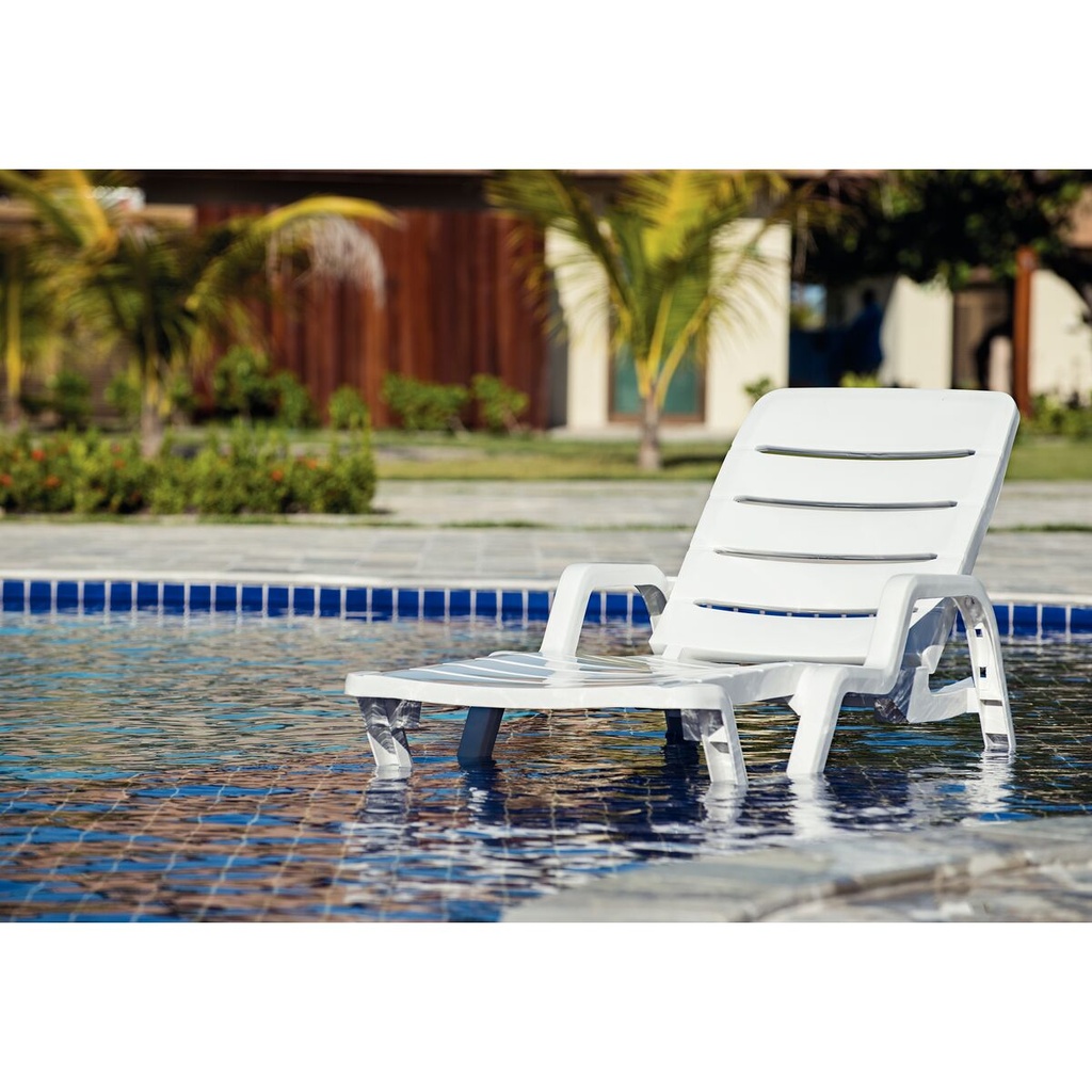 MB. LOUNGE CHAIR LEBLON WH TRAMONTINA. 92256/010