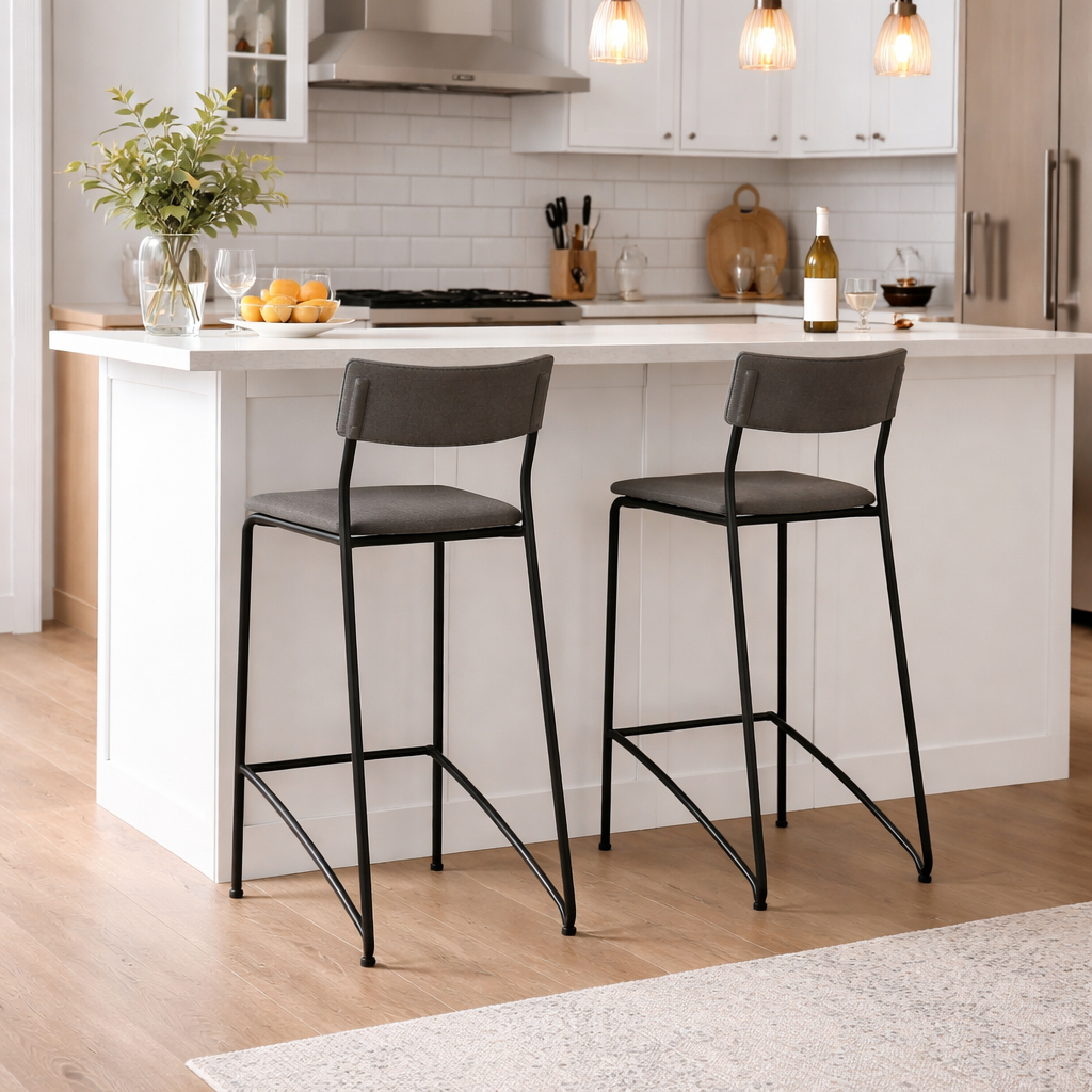 MB. 174721784 BENCH REF 1747 GRAPHITE W/BLACK LEATHERETTE CARRARO