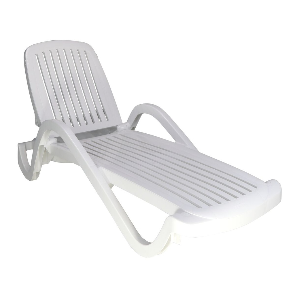 MB. LOUNGE CHAIR COPACABANA WH MEUBLE TRAMONTINA. 92257/010